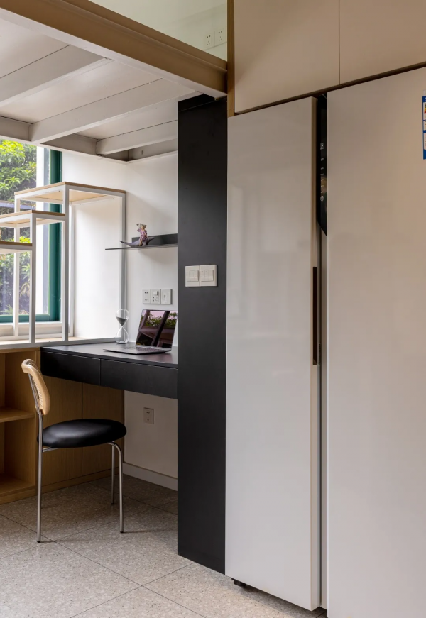 同樣35㎡，我家巴掌大，她家裝出“三室兩廳”，衛浴還能四分離..