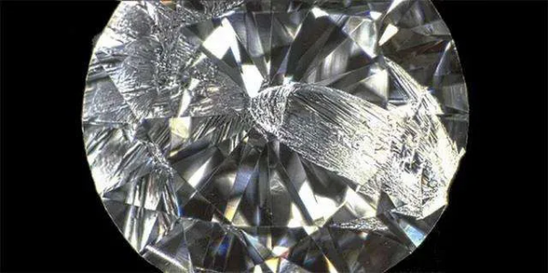 你不知道的鑽石的7大誤區，避免踩雷