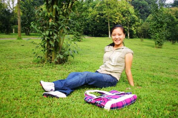 走,我們一起到黑竹溝裡去放豬啦 走,我們一起到黑竹溝裡去放豬啦