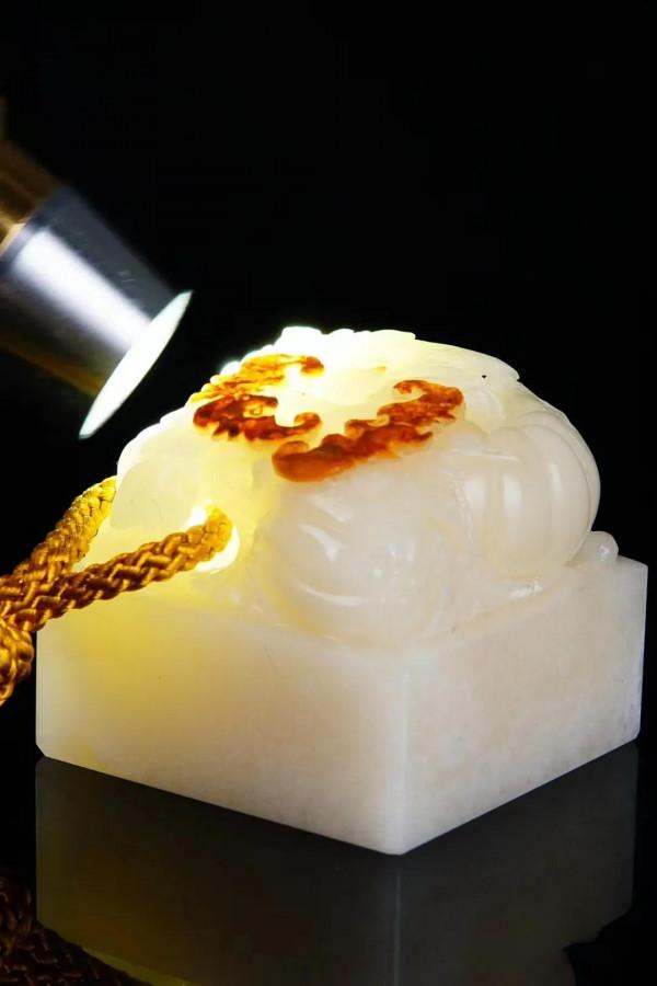 稀有的壽山汶洋石正方印璽