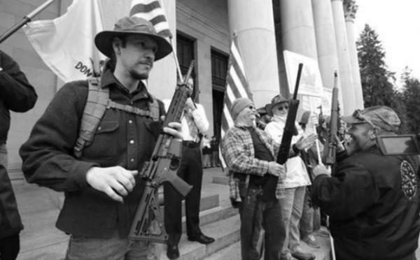 1979年，鄧小平訪美，9天內多次遇襲，8名中南海保鏢枕戈待旦