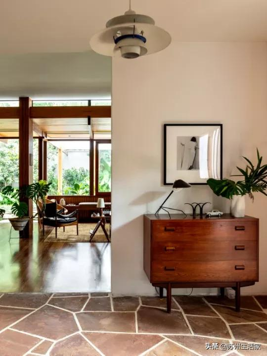 人字形屋頂房間應該怎麼裝