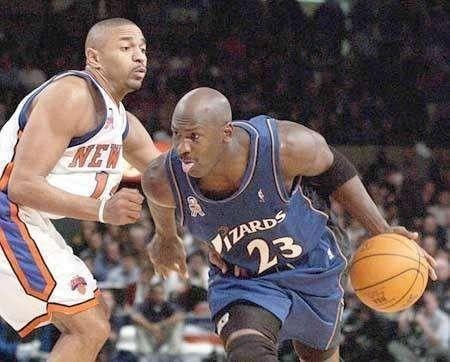 NBA五大超值合同：庫裡白菜價合同成就王朝，蓋帽王年薪不到100萬