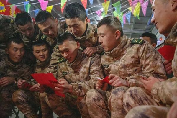 熄燈號｜雪域邊關，守在大山深處的年