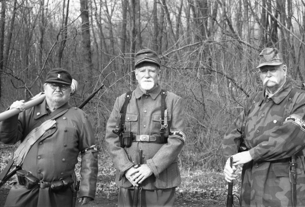 VK-98步槍:98K步槍的極致簡化型號,只剩槍管和槍機是原版 VK-98步槍:98K步槍的極致簡化型號,只剩槍管和槍機是原版