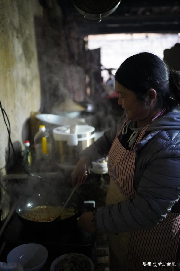 有朋自遠方來:唐DM-i車主帶唐DM-i和漢EV車主去秦車主家蹭飯 有朋自遠方來:唐DM-i車主帶唐DM-i和漢EV車主去秦車主家蹭飯