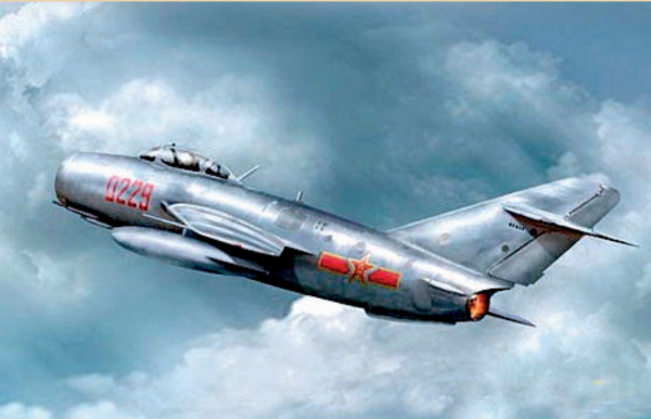 1956年中國擊落美軍飛機，打死16名美軍，美國3艘航母“搶”屍體