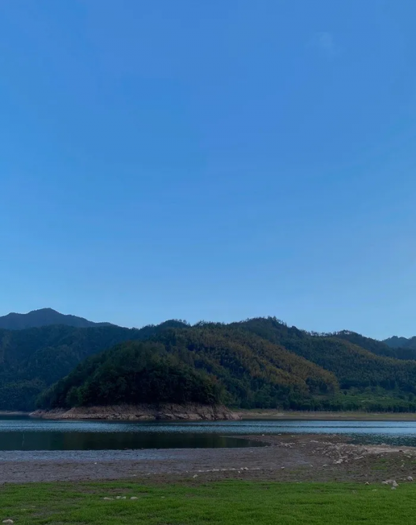 《長津湖》票房破53億,能超越《戰狼2》嗎?取景地美如仙境 《長津湖》票房破53億,能超越《戰狼2》嗎?取景地美如仙境