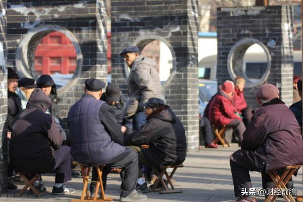 鼓勵成年子女與父母同住，提供住房支援，“囤房”時代已結束？