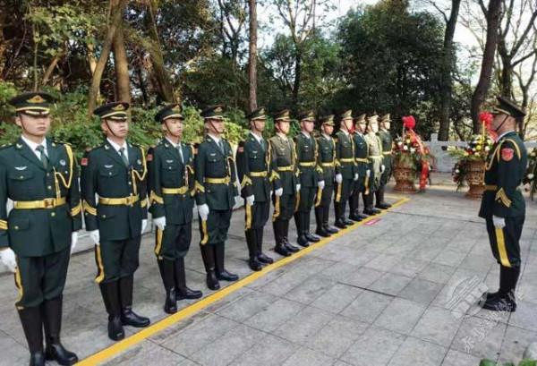 贊！赤壁市成立首支退役軍人“禮兵”隊
