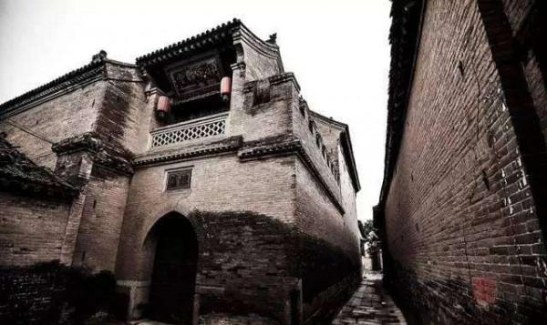 山西襄汾古村老祖宗的智慧，為防止子孫敗家，想出一個分房的妙法