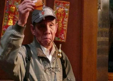 魏宗萬:一生不接廣告,稱四千塊工資夠生活就行,賺那麼多錢幹嗎 魏宗萬:一生不接廣告,稱四千塊工資夠生活就行,賺那麼多錢幹嗎