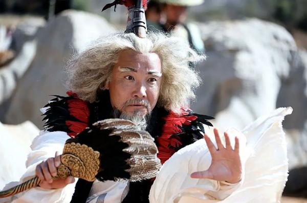 《射鵰英雄傳》裡星宿派並未消失，此人就是掌門，武功完爆周伯通