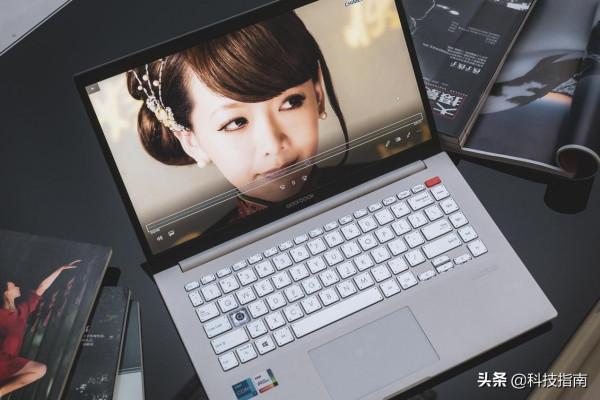 精美纖薄、飽滿色域、加速引擎、效能躍升、華碩a豆14航天版體驗