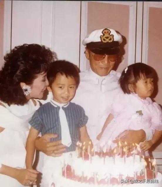 謝霆鋒的情史,遠不及妹妹謝婷婷 謝霆鋒的情史,遠不及妹妹謝婷婷