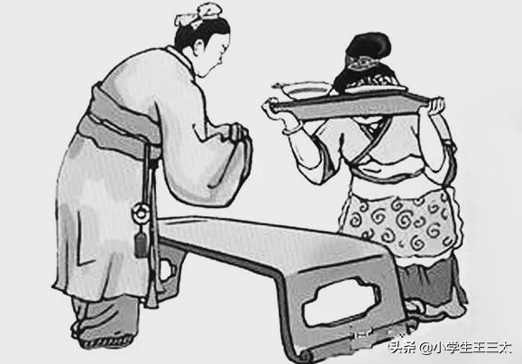 民間故事:屠夫深夜破廟下出恭,醜和尚:快走,晚一步就走不了了 民間故事:屠夫深夜破廟下出恭,醜和尚:快走,晚一步就走不了了