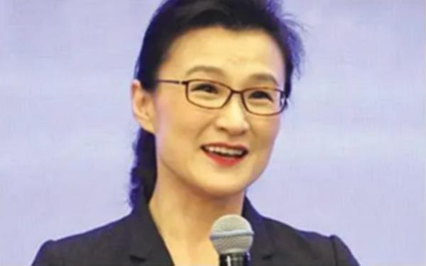 從“央視名嘴”到“滾出主持界”,董倩到底經歷了什麼? 從“央視名嘴”到“滾出主持界”,董倩到底經歷了什麼?