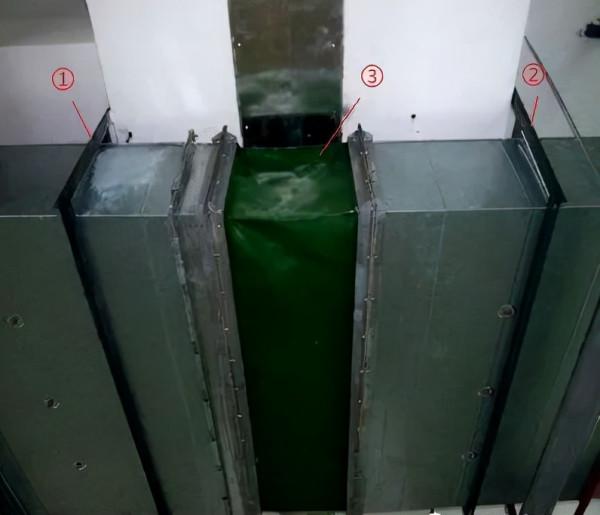 機電管線穿越結構變形縫，如何做？