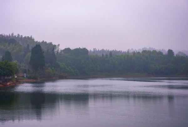 西蜀玉珠——鳳凰湖