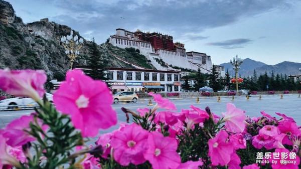 既然決定好要去西藏,就讓三星Galaxy S21陪你走一趟吧 既然決定好要去西藏,就讓三星Galaxy S21陪你走一趟吧