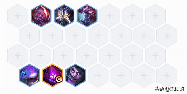 金剷剷之戰:變異聖盾螞蚱,將輸出拉到極致,三星可吃雞 金剷剷之戰:變異聖盾螞蚱,將輸出拉到極致,三星可吃雞