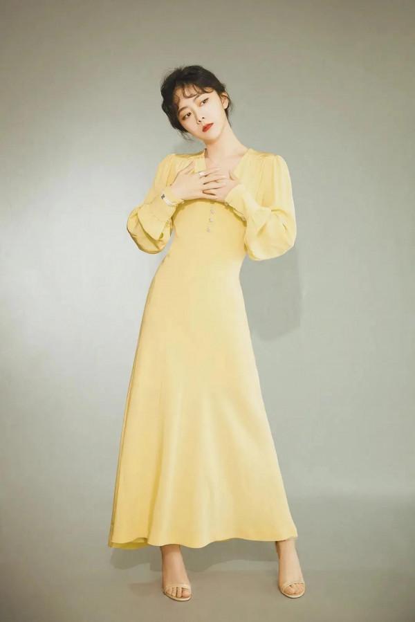 譚松韻 青春靚麗