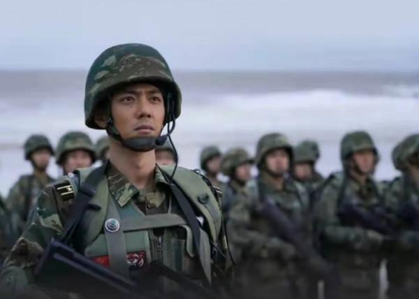 《王牌部隊》不一樣的軍旅劇，老戲骨坐鎮，細節滿滿