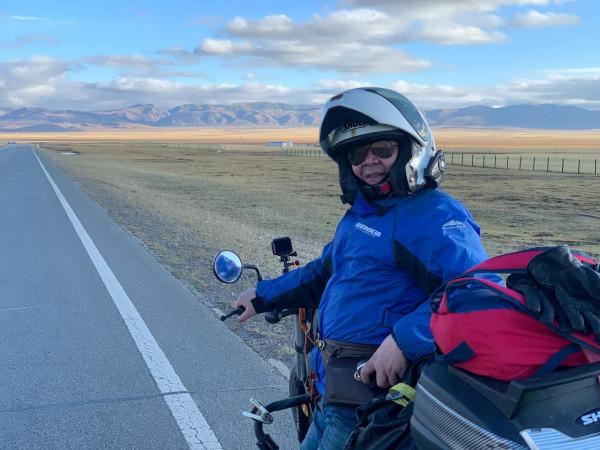 退休了,走出去,祖國的大好河山瀏覽一下享受風和自由 退休了,走出去,祖國的大好河山瀏覽一下享受風和自由