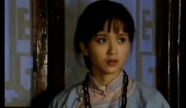 10位內地古裝美人今昔對比，有人曾鋃鐺入獄，有人因太美險被毀容