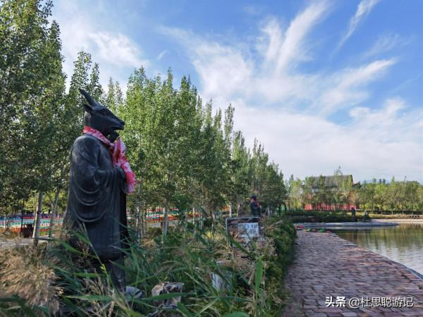 漢EV自駕新疆,不想錯過吉木薩爾的千佛洞,去了讓人有些失望 漢EV自駕新疆,不想錯過吉木薩爾的千佛洞,去了讓人有些失望