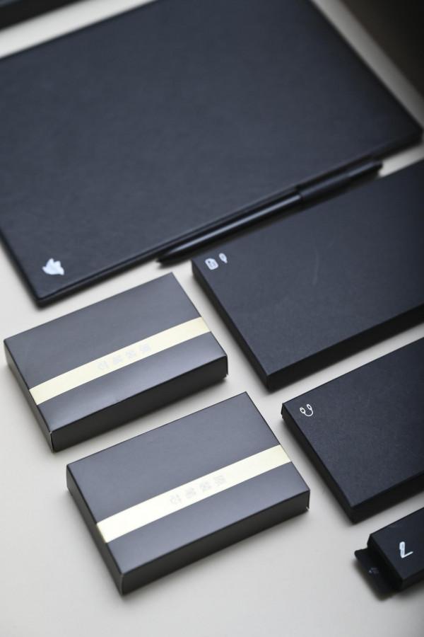 科大訊飛智慧辦公本X2尊享禮盒開箱簡評 科大訊飛智慧辦公本X2尊享禮盒開箱簡評