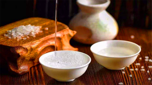 江蘇2大&OpenCurlyDoubleQuote;尷尬酒&rdquo;，曾享譽全國，現逐漸走向敗落，酒友：怪自己