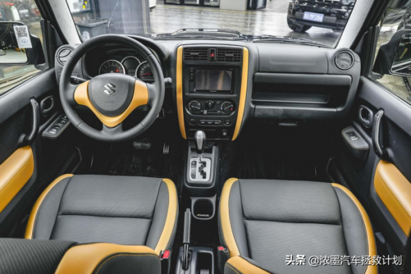 「可愛小車」整備一臺袖珍小車鈴木吉姆尼，有型才能釋放你的個性