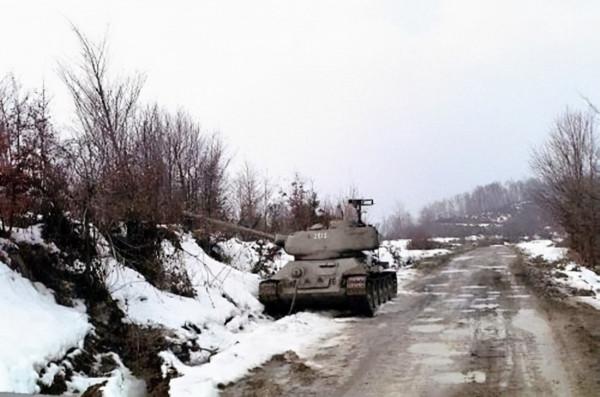 志願軍餓著肚子,讓美軍吃掉幾個熟土豆,卻意外地為我軍立下大功 志願軍餓著肚子,讓美軍吃掉幾個熟土豆,卻意外地為我軍立下大功