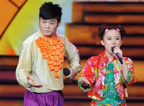 丫蛋：17歲被趙本山一眼相中，兩任老公都是同門師兄很尷尬