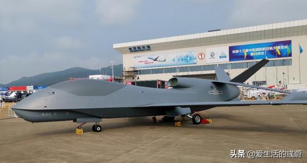 全球範圍內，為啥只有我國無偵7戰略偵察機採用“菱形機翼”？