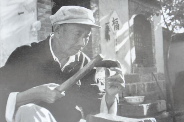 老農民給馬看病成獸醫,毛主席派人來請,村民才知他的身份不簡單 老農民給馬看病成獸醫,毛主席派人來請,村民才知他的身份不簡單