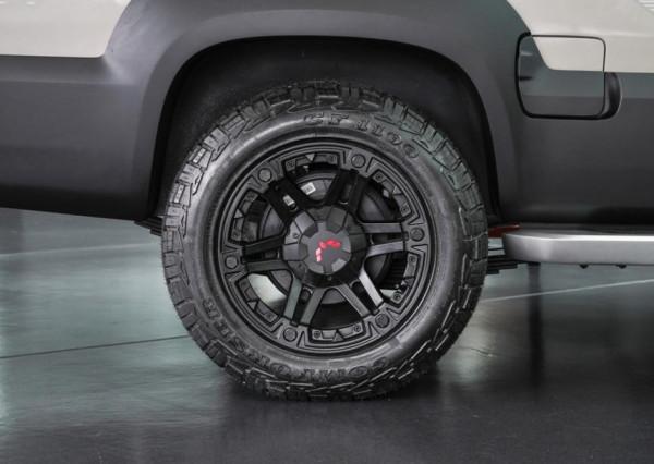 帶著MINI EV的前臉,拖著能拉貨的車身,五菱征途真的能征途 帶著MINI EV的前臉,拖著能拉貨的車身,五菱征途真的能征途