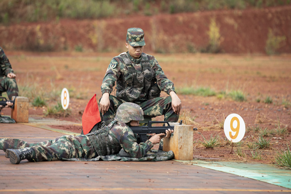 秋冬時節，火箭軍官兵打響“年終大考”第一槍