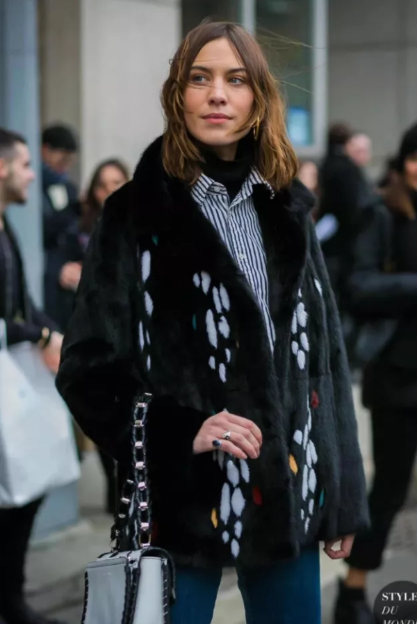 滿櫃衣服卻總覺得沒衣穿？一到換季就發愁？不如試試這3招