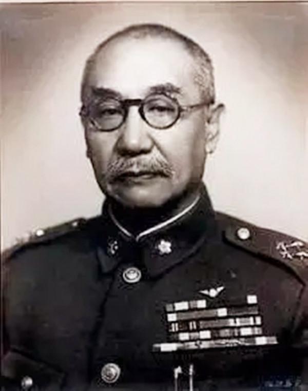 軍統女特精通4國語言,冒險救下一地下黨員,11年後反救自己一命 軍統女特精通4國語言,冒險救下一地下黨員,11年後反救自己一命