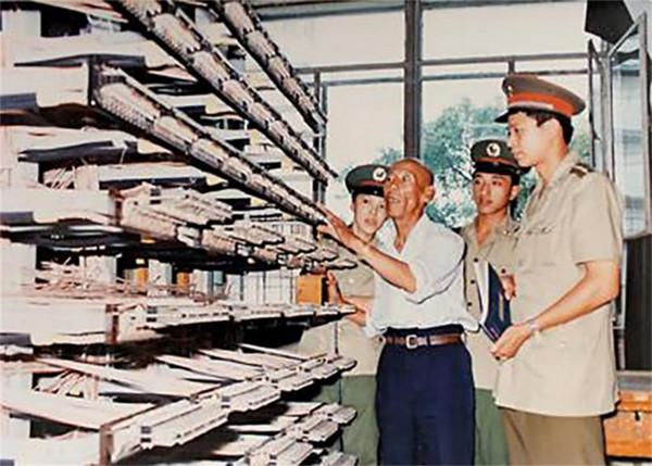 志願軍老兵“犧牲”40年後突然出現,找部隊提一請求:兒子想當兵 志願軍老兵“犧牲”40年後突然出現,找部隊提一請求:兒子想當兵