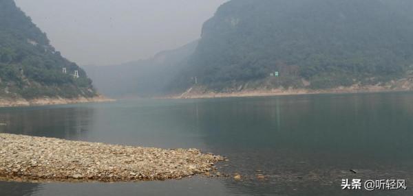 遊嘉陵江小三峽的小小一段