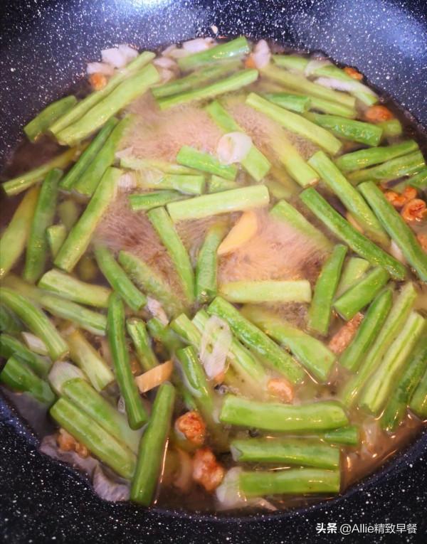 饅頭吃膩了，試試這樣做，鬆軟醇香，再搭配家常菜，真解饞