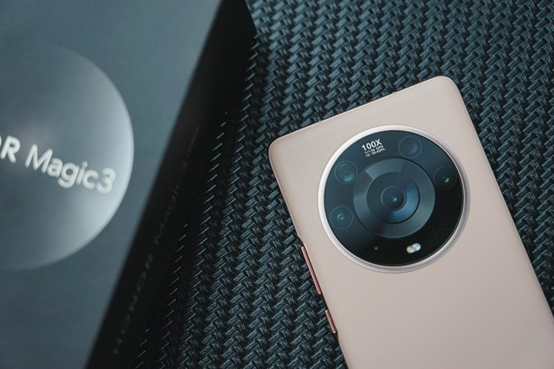 驍龍888 Plus擁有自研架構Adreno GPU，面對高強度手遊毫無壓力