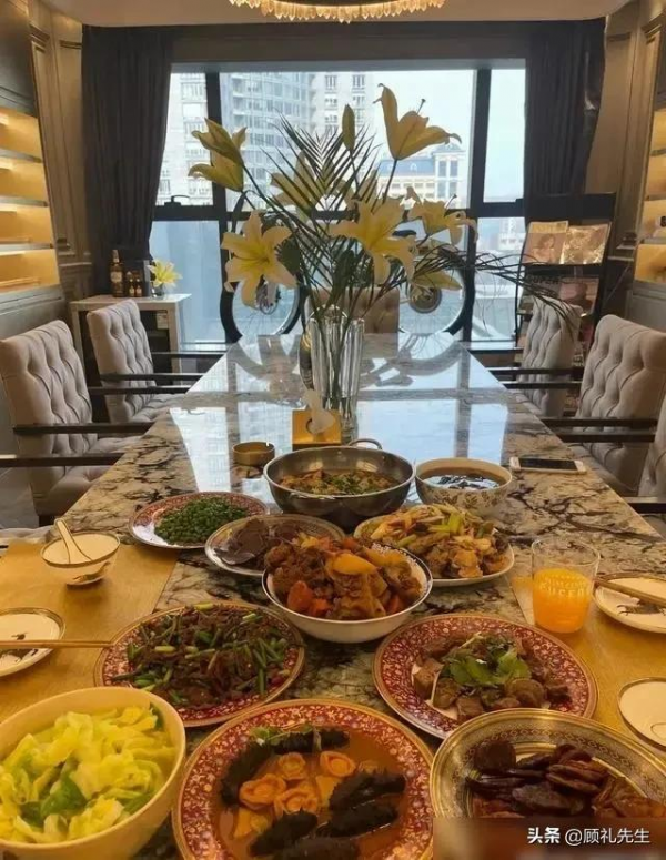 有了很多錢和特權,還想要很多愛?這些明星賣慘的樣子,真醜 有了很多錢和特權,還想要很多愛?這些明星賣慘的樣子,真醜