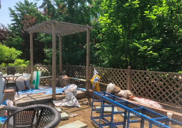 爆改2次,花費4萬,終將破舊小院改造成理想花園 爆改2次,花費4萬,終將破舊小院改造成理想花園