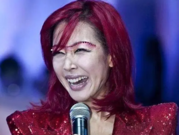 孫悅：憑《祝你平安》爆紅，情史卻荒唐離譜，如今過得怎樣了？