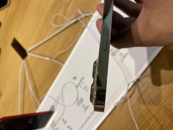 Iphone13 pro攝像頭醜出天際 銷量卻節節高升 佩服蘋果的號召力