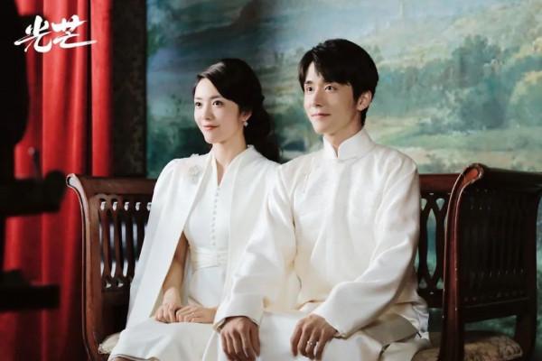 景甜到底是如何從悲傷蛙逆襲成人間富貴花的？